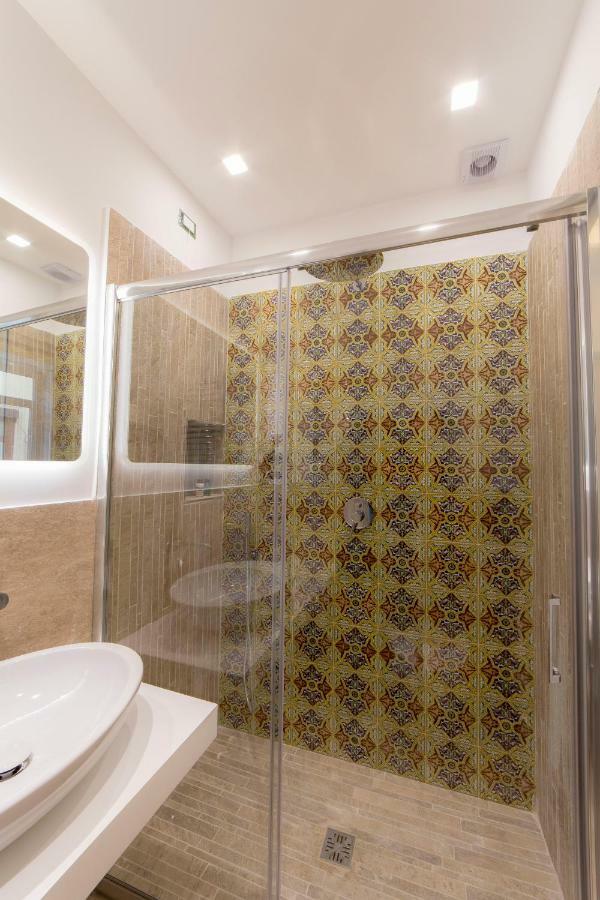 Suites Sorrento Elegance Exterior foto